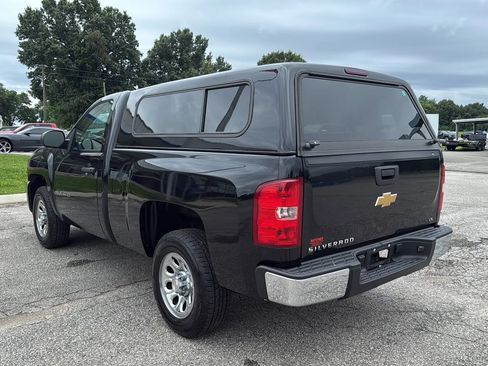 Used 2013 Chevrolet Silverado 1500 W/T w/ LS Package RWD image 3