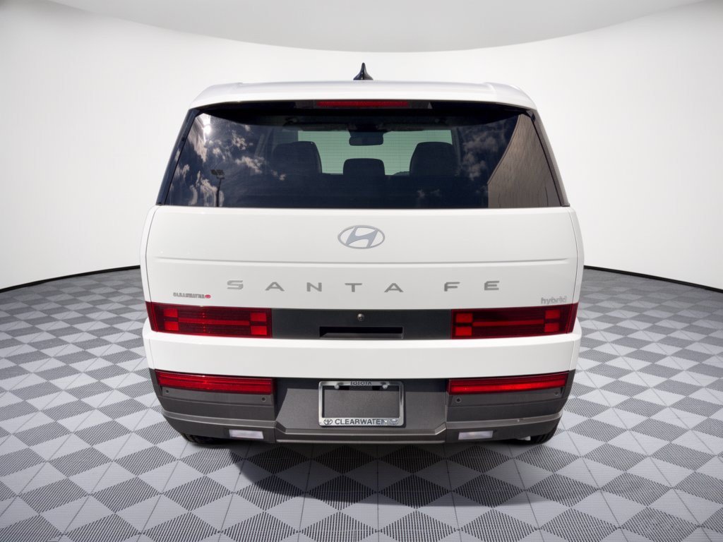 Used 2026 Hyundai Santa Fe SE FWD image 11