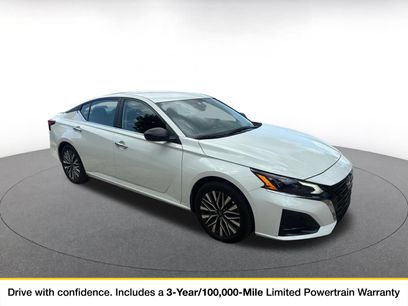 Used 2025 Nissan Altima 2.5 SV
