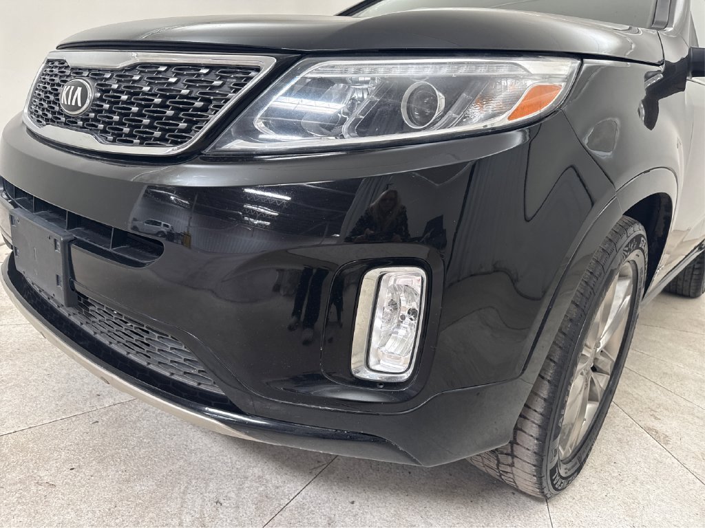 Used 2014 Kia Sorento SX w/ 3rd Row Package AWD/4WD image 14