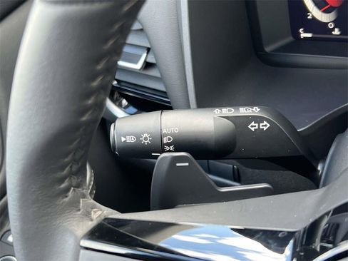 Certified 2024 Nissan Rogue SL w/ SL Premium Package image 25