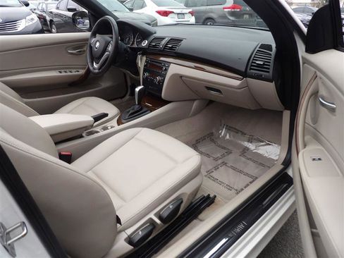 Used 2013 BMW 128i Convertible image 12