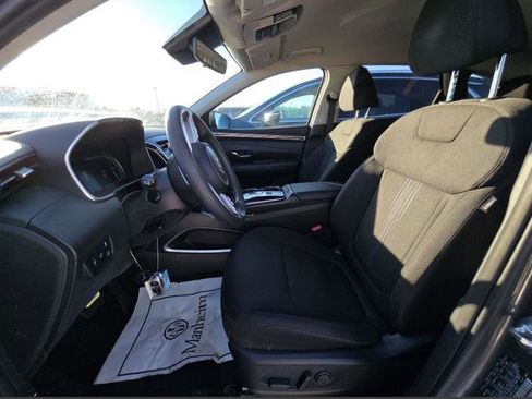 Used 2024 Hyundai Tucson Blue image 3