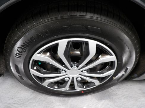 Used 2020 Hyundai Elantra SE w/ Cargo Package (C1) FWD image 20