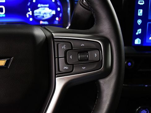 Used 2023 Chevrolet Silverado 1500 LT AWD/4WD image 20