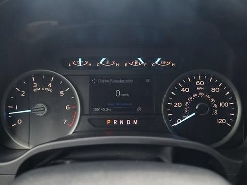 Used 2019 Ford F150 XLT w/ Equipment Group 302A Luxury AWD/4WD image 12