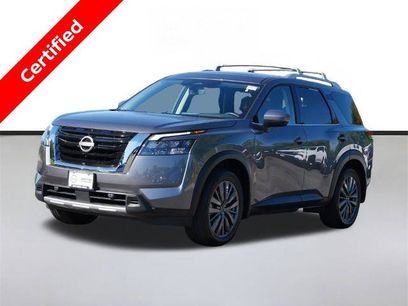 Certified 2025 Nissan Pathfinder SL w/ SL Premium Package
