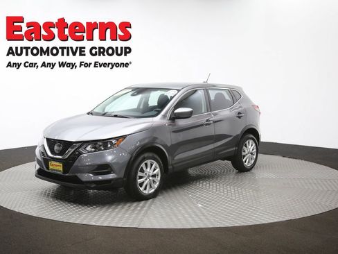 Used 2021 Nissan Rogue Sport S image 54