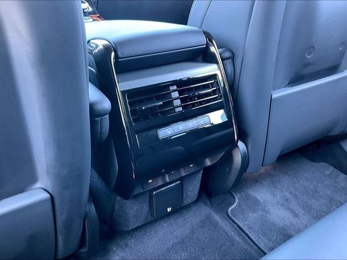 Certified 2023 Land Rover Range Rover Sport SE Dynamic AWD/4WD image 10