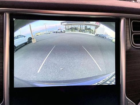 Used 2016 Tesla Model S 90D image 20