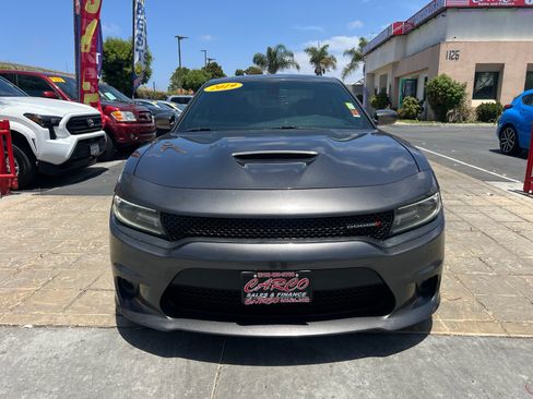 Used 2019 Dodge Charger R/T RWD image 3