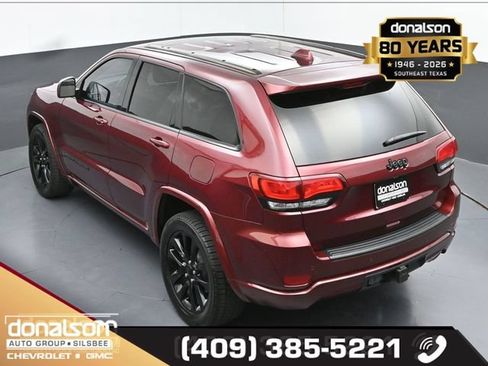 Used 2020 Jeep Grand Cherokee Altitude RWD image 18
