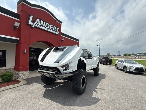 Used 2022 Ford F250 Lariat w/ Lariat Ultimate Package AWD/4WD image 64
