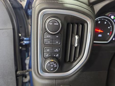 Used 2022 Chevrolet Silverado 3500 High Country w/ Safety Package II AWD/4WD image 27