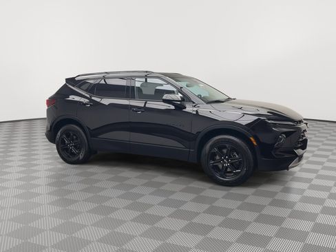 Certified 2024 Chevrolet Blazer LT w/ Convenience Package image 43