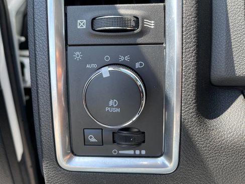 Used 2018 RAM 1500 Big Horn image 16