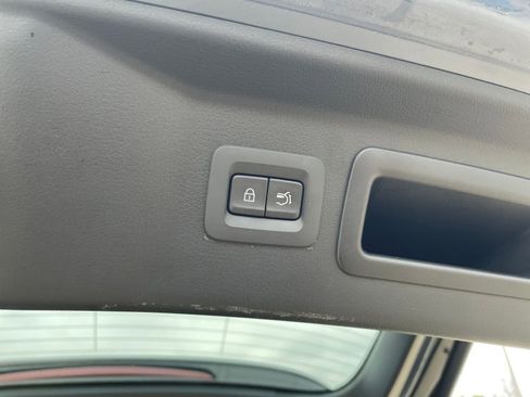 Used 2025 MAZDA CX-70 3.3 Turbo w/ Preferred Package image 22