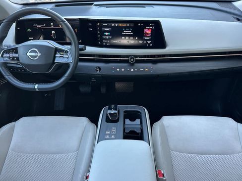 Used 2024 Nissan Ariya FWD image 3