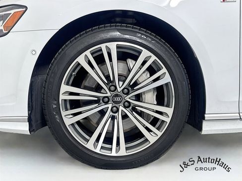 Used 2023 Audi A8 L 3.0T w/ Comfort Plus Package AWD/4WD image 39