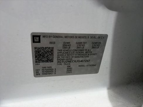 Used 2018 GMC Sierra 1500 SLT AWD/4WD image 41