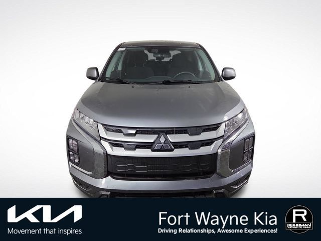 Used 2025 Mitsubishi Outlander Sport AWD image 3