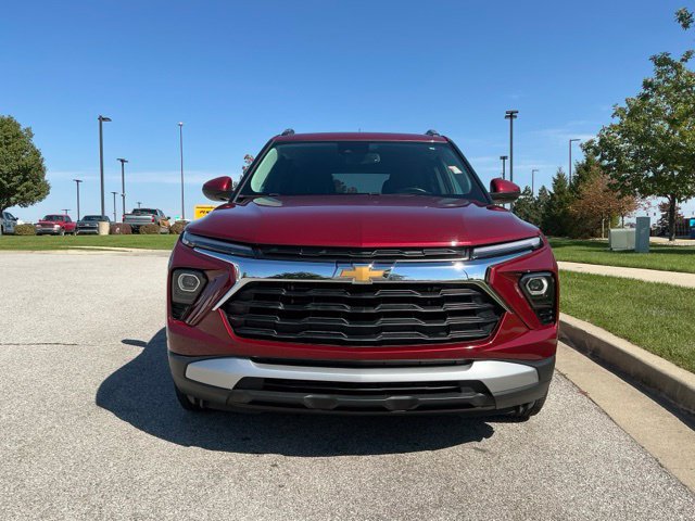 Used 2024 Chevrolet TrailBlazer LT w/ Convenience Package FWD image 8