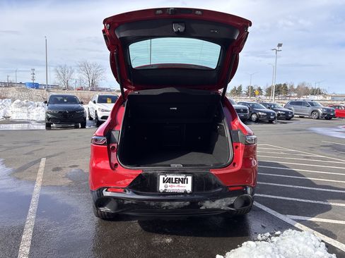 New 2026 Alfa Romeo Tonale Sprint w/ Red Premium Package image 32