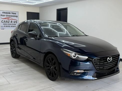 Used 2017 MAZDA MAZDA3 Grand Touring w/ Premium Equipment Package FWD image 11