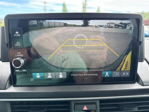 Used 2023 Honda Pilot Touring image 24