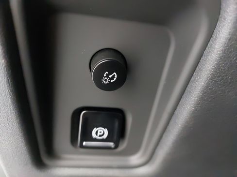 Used 2024 Chevrolet Corvette Stingray Coupe w/ Battery Protection Package image 24