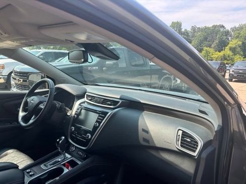 Used 2023 Nissan Murano Platinum AWD/4WD image 9