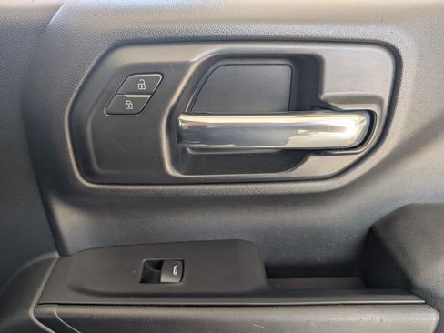 Used 2020 Chevrolet Silverado 1500 Custom RWD image 21