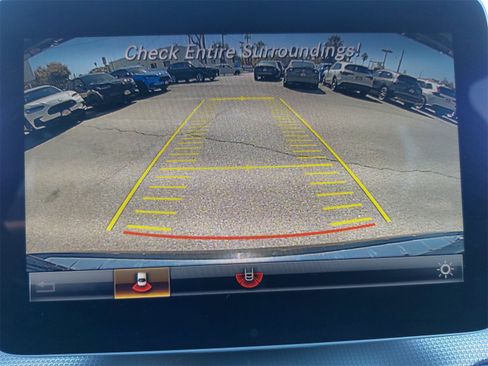 Used 2019 Mercedes-Benz GLA 250 4MATIC image 23