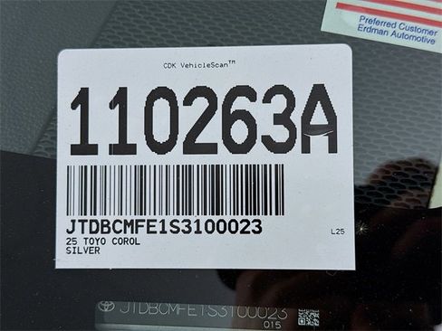 Certified 2025 Toyota Corolla LE image 31