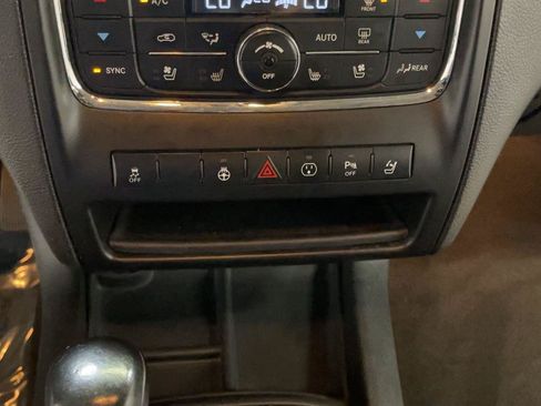 Used 2013 Dodge Durango Citadel w/ Technology Group AWD/4WD image 35