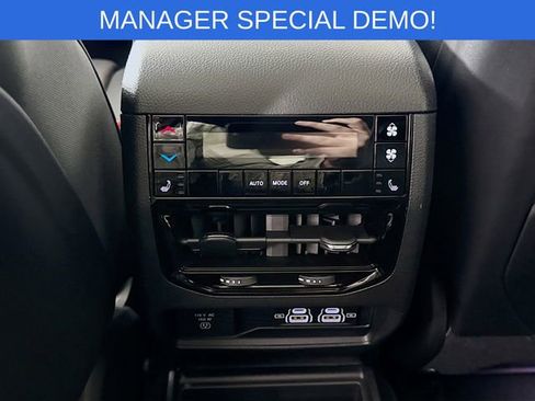 New 2025 Jeep Grand Cherokee L Overland w/ Luxury Tech Group IV AWD/4WD image 25
