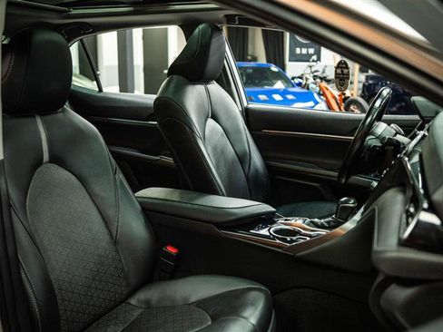 Used 2019 Toyota Camry XSE w/ Driver Assist Package image 13