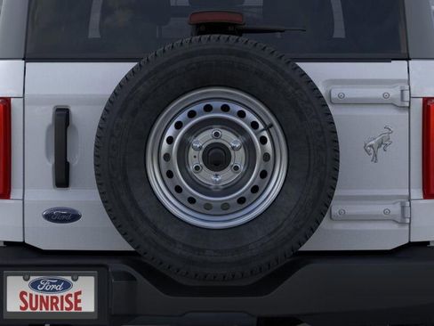 New 2026 Ford Bronco 2-Door AWD/4WD image 24