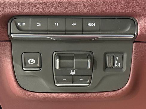 New 2026 Cadillac Escalade ESV Sport image 17