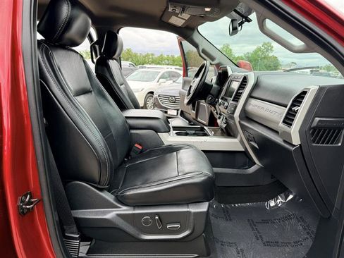 Used 2019 Ford F250 Lariat w/ Lariat Value Package AWD/4WD image 12