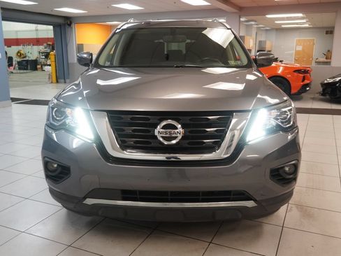 Used 2020 Nissan Pathfinder SV AWD/4WD image 14