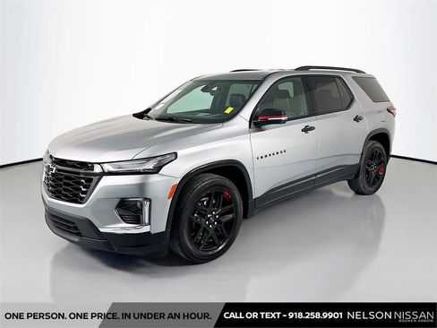 Used 2024 Chevrolet Traverse Premier w/ Redline Edition AWD/4WD image 1