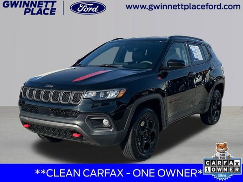 Used 2023 Jeep Compass Trailhawk image 1