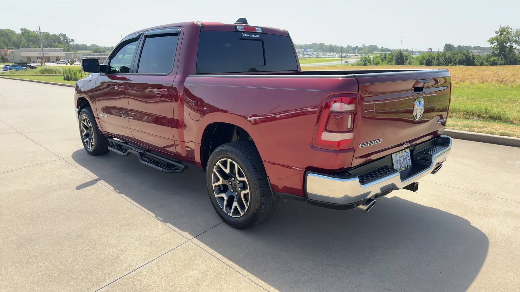 Used 2024 RAM 1500 Laramie AWD/4WD image 6