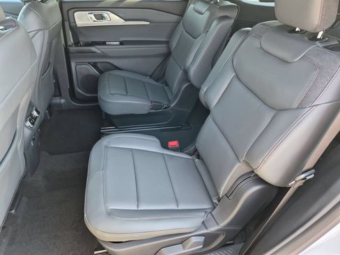 New 2027 Ford Explorer Active w/ Active Comfort Package AWD/4WD image 18