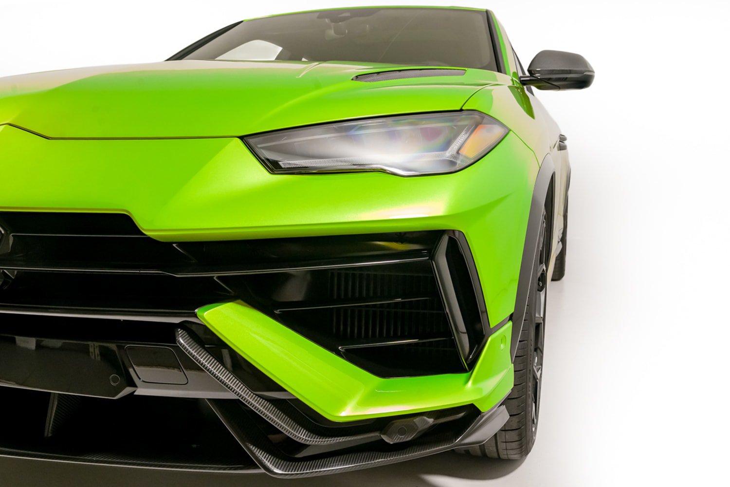 Used 2024 Lamborghini Urus Performante AWD/4WD image 44