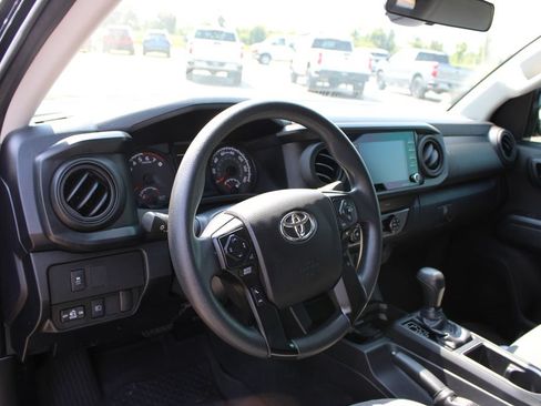 Used 2021 Toyota Tacoma SR w/ SR Convenience Package RWD image 19