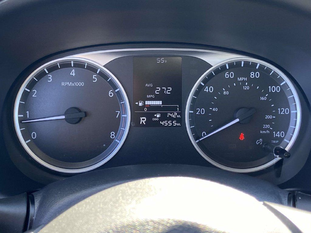 Used 2025 Nissan Kicks Play S FWD image 28