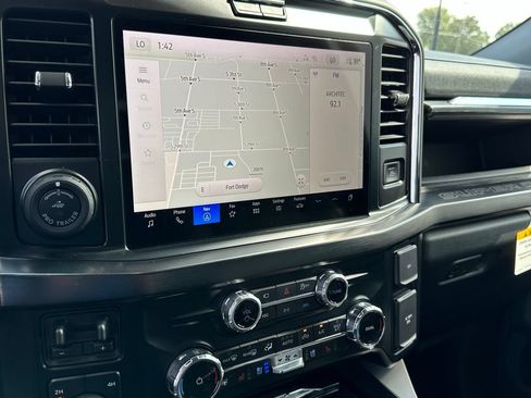 New 2026 Ford F350 Lariat w/ Black Appearance Package AWD/4WD image 17