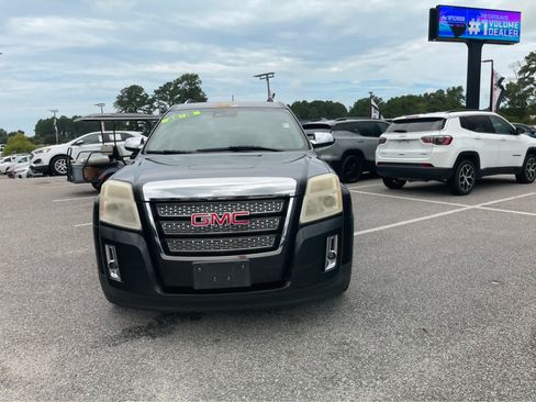 Used 2013 GMC Terrain SLT w/ LPO, Protection Package FWD image 2